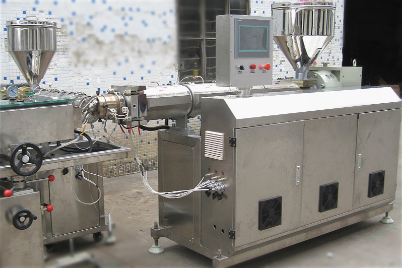 img of Light-proof Infusion Tube Extrusion Production Line