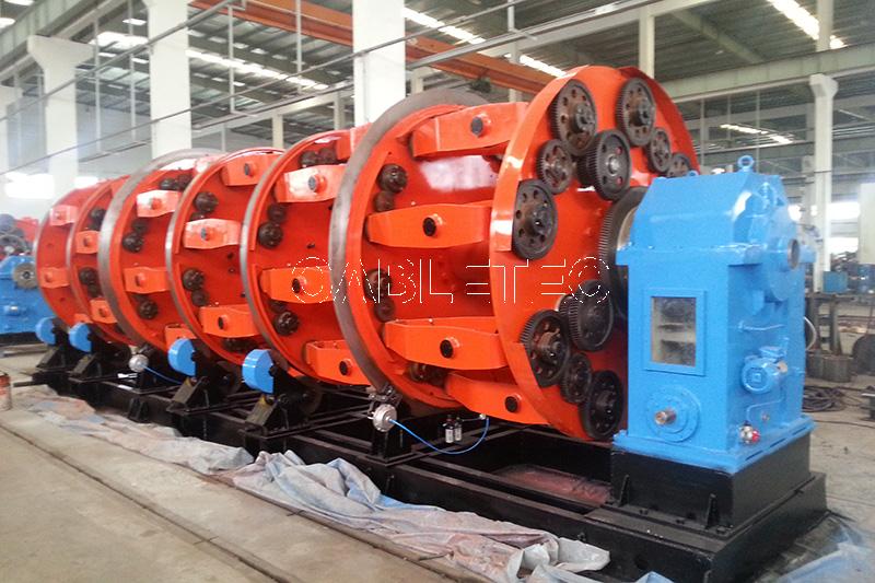 KLY steel armouring machine