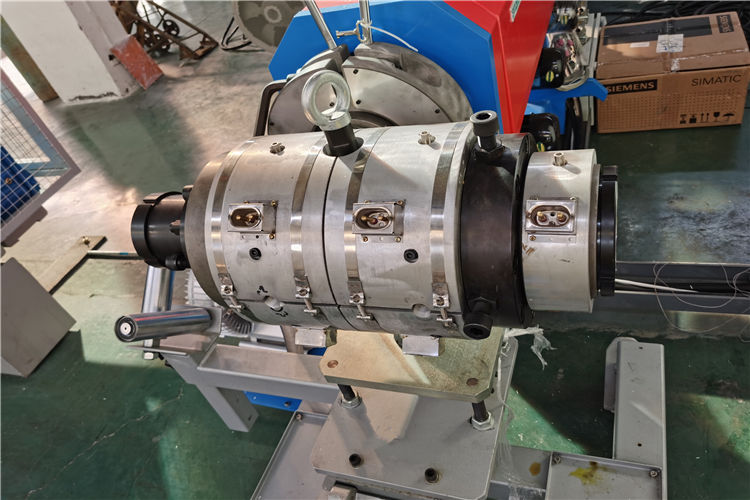 Extruder line