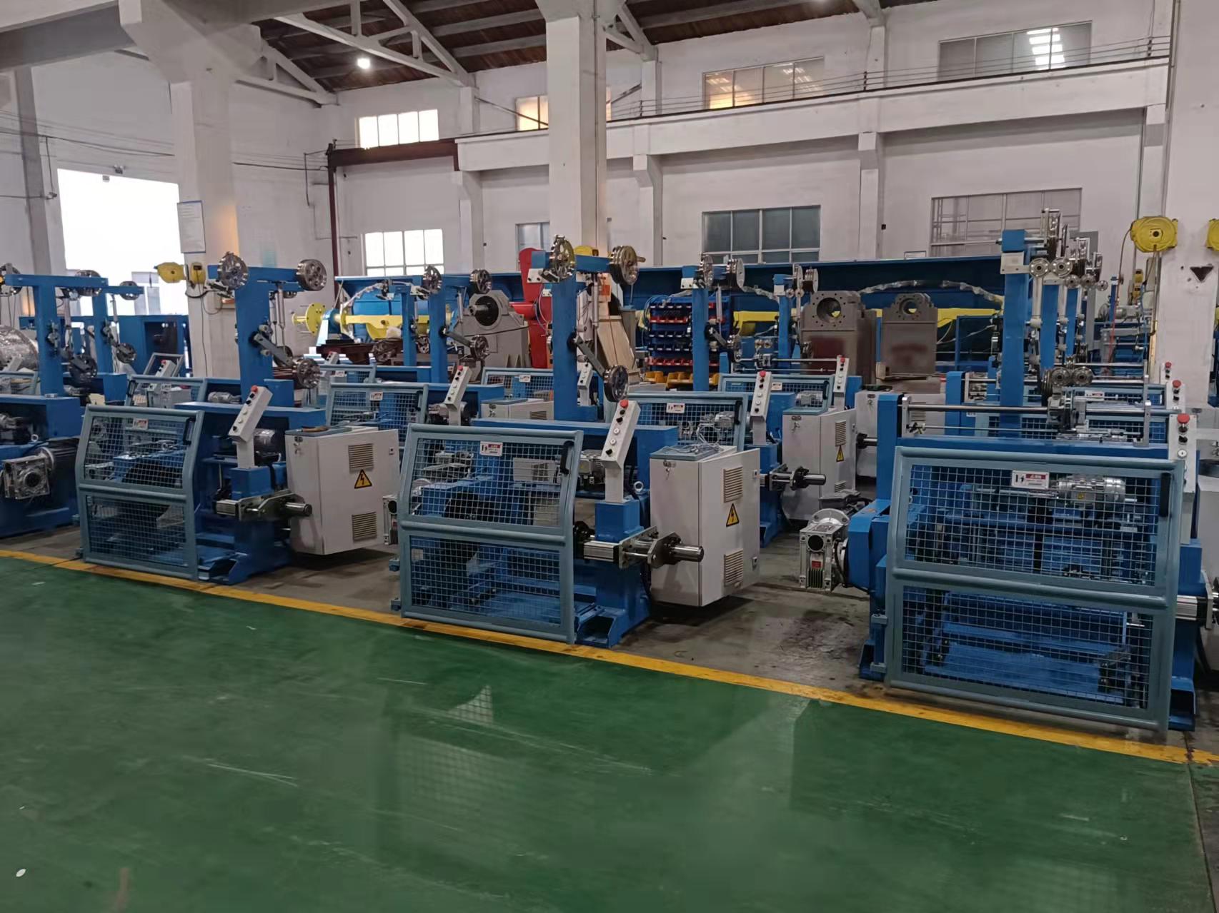 Box type motorized pay off without shaft Box type motorized pay off without shaft