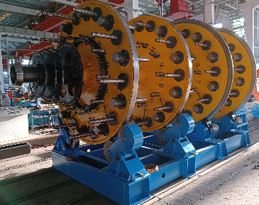 Armoring machine for steel wire