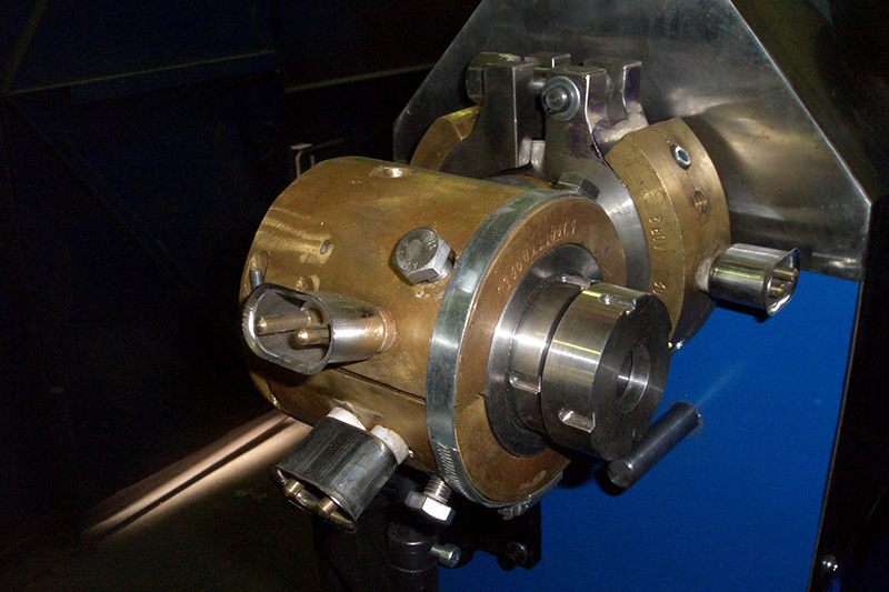 img of Centering high temperature crosshead