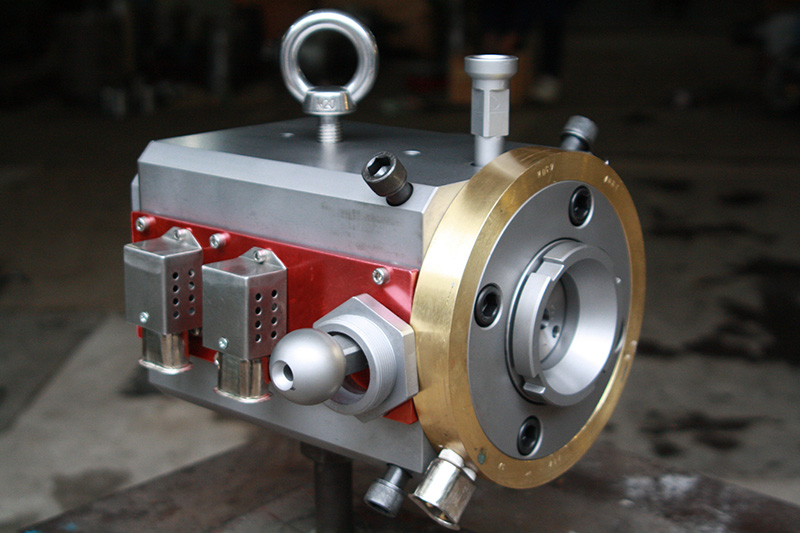 Manual centering monolayer square crosshead (Inner heating)