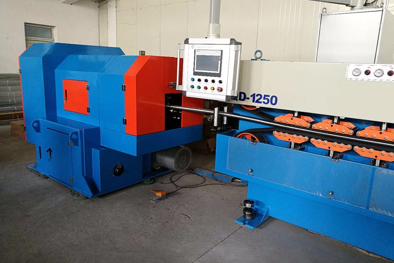 img 5 of Interlock armoring machine
