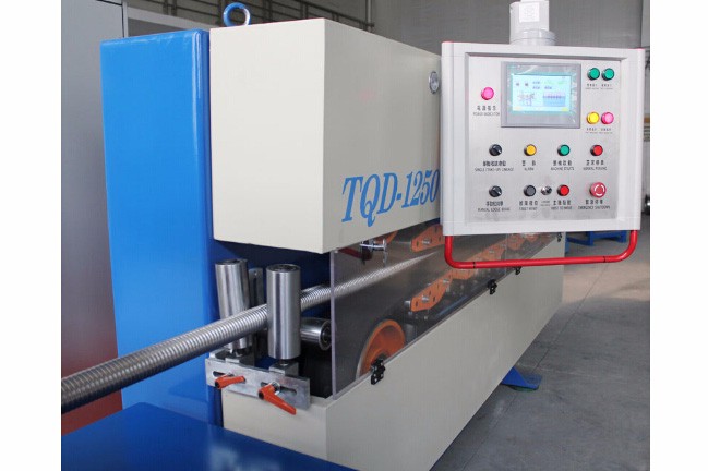 img 4 of Interlock armoring machine