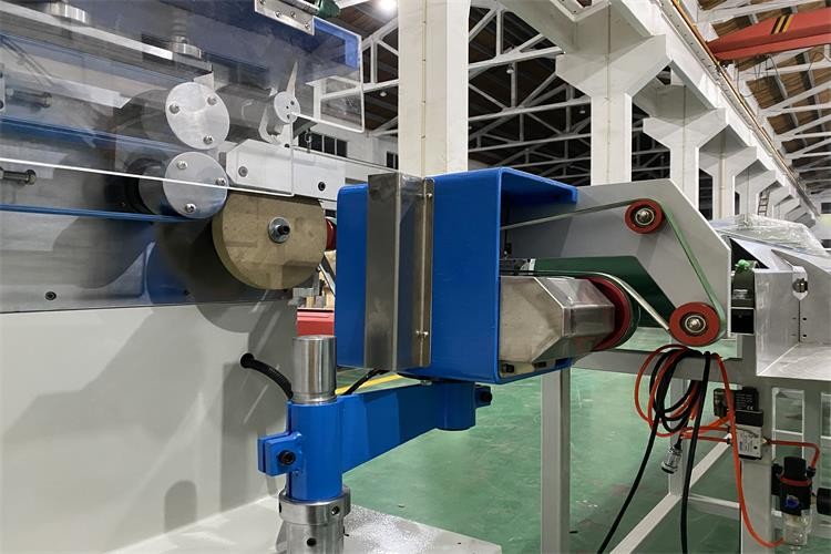 img 2 of HDMI wire and cable cutting machine